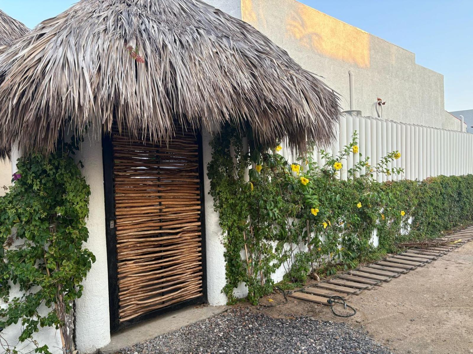 Villa Marena Hotel Boutique Coyuca de Benitez Exterior photo