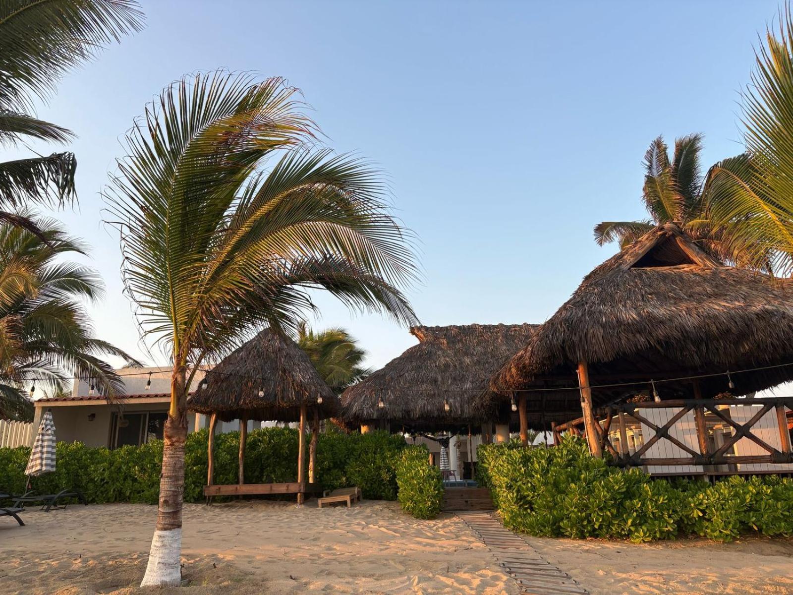 Villa Marena Hotel Boutique Coyuca de Benitez Exterior photo